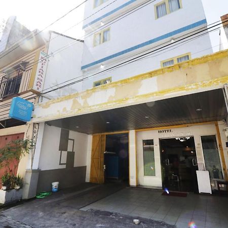 Mutiara Sari Hotel Makassar Ngoại thất bức ảnh