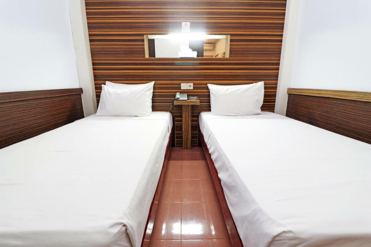 Mutiara Sari Hotel Makassar Ngoại thất bức ảnh