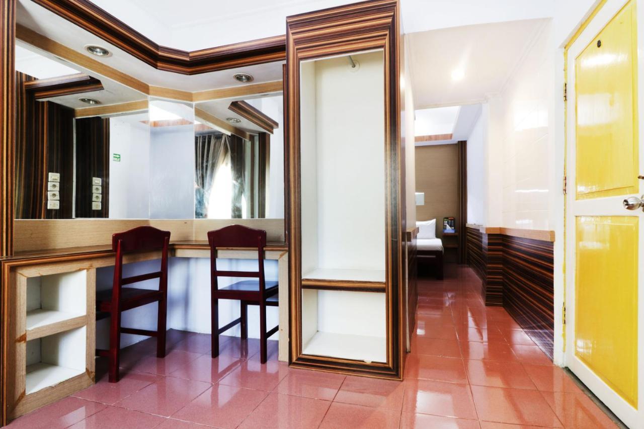 Mutiara Sari Hotel Makassar Ngoại thất bức ảnh